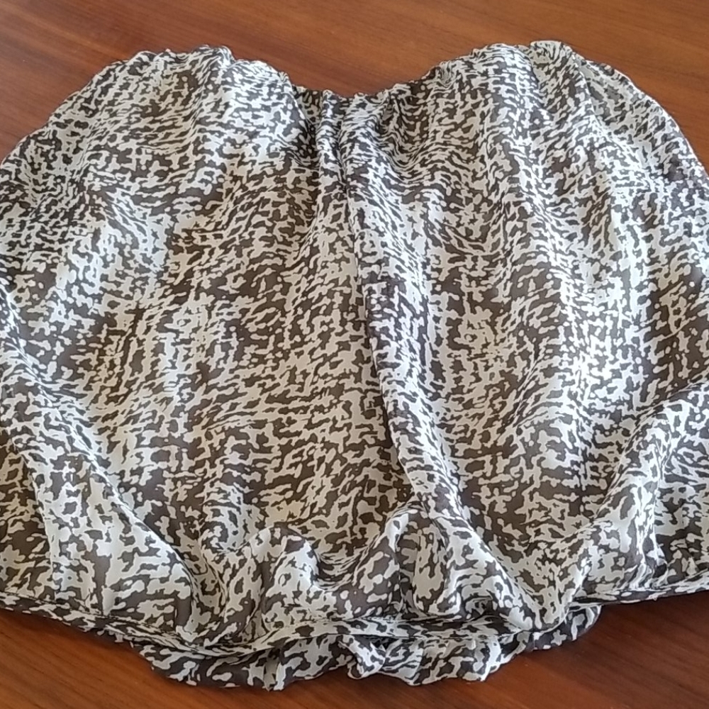 Love Sam silk bubble strapless blouse
